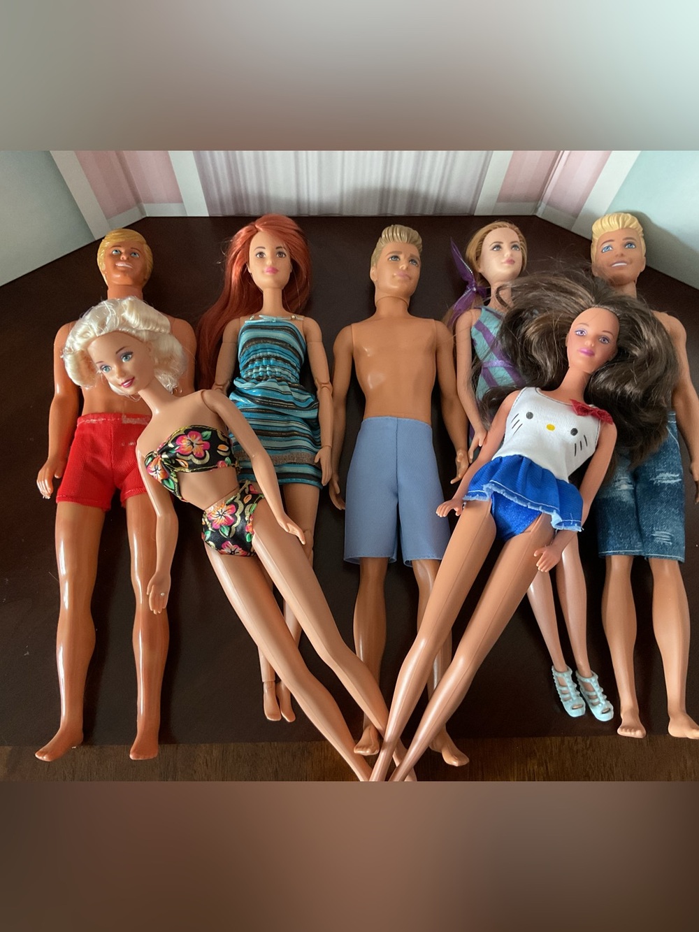 Barbie and Ken Dolls Bundle /Lot of 7 Dressed